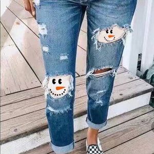 COPY - Snowman patch distressed jeans